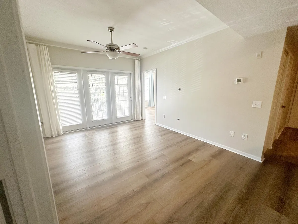 Building Photo - 1704 Frederica Rd #426