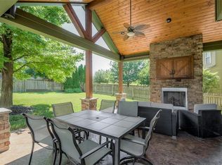 21713 W 99th St, Lenexa, KS 66220