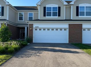 1221 Draper Rd, McHenry, IL 60050