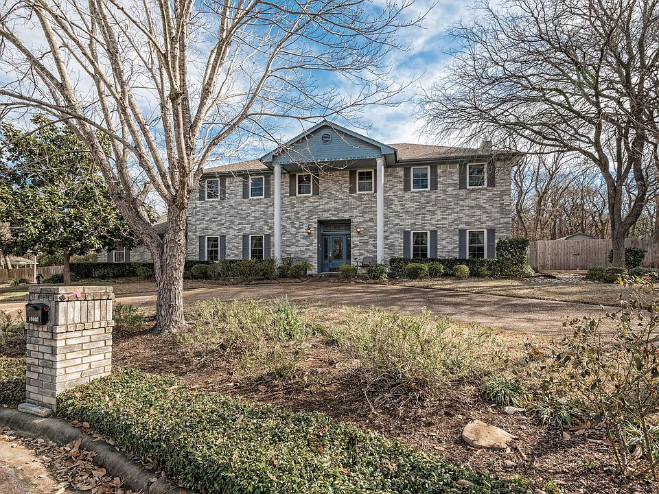 1st image of 9009 Buckingham Ct