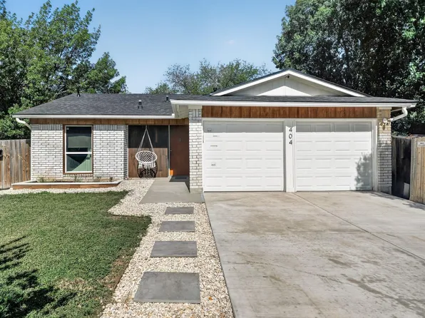 404 Las Cruces St, Buda, TX 78610