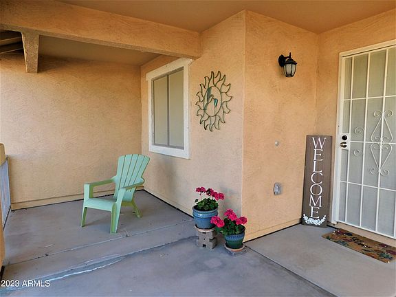 2nd image of 25725 W Saint Kateri Dr