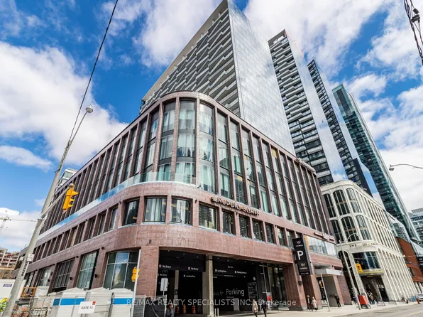480 Front St W #1903, Toronto, ON M5V 0V5