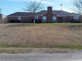 808 Rutherford Rd, Waxahachie, TX 75165