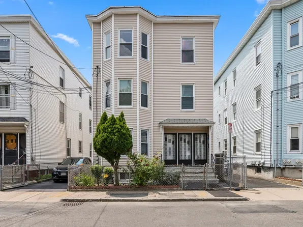 25 Linden St, Somerville, MA 02143