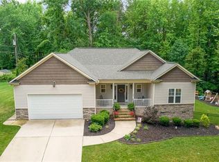 407 Eva Ln, Greensboro, NC 27455