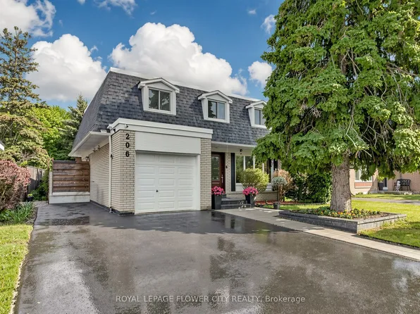 206 McMurchy Ave S, Brampton, ON L6Y 1Z3