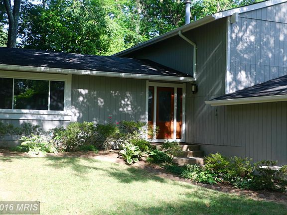 2nd image of 5349 Jennifer Dr