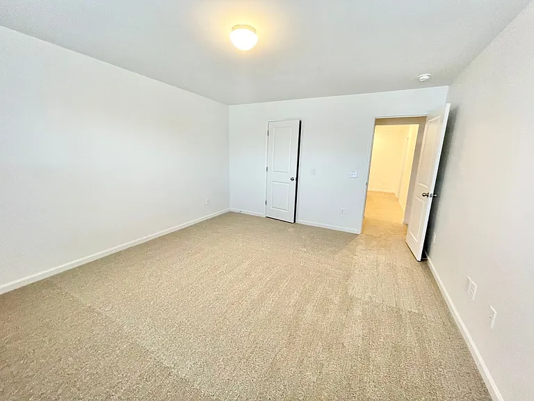 117 Lorcan Ln — Photo 13