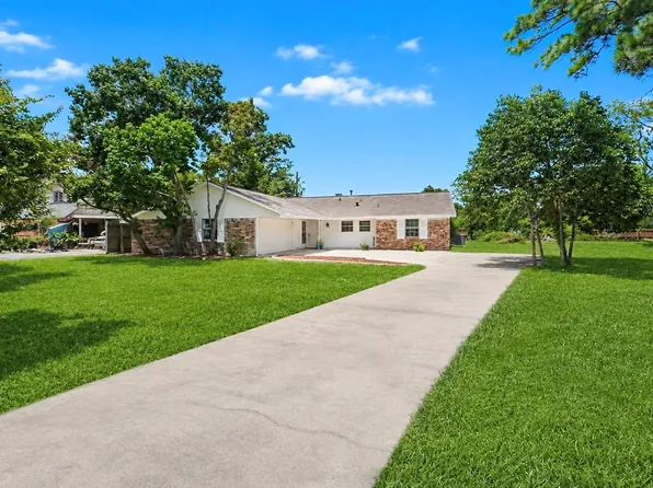 626 Shore Acres Blvd, Shoreacres, TX 77571