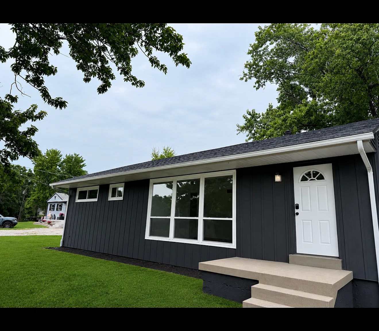 3 bed, 1008 sqft, $2,250 — Photo 1