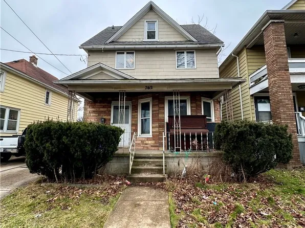 762 17th St, Niagara Falls, NY 14301