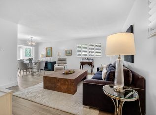 33 Colonial Club Drive #104, Boynton Beach, FL 33435