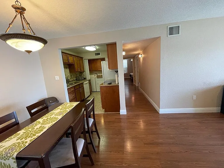 524 Orange Dr #11 — Photo 1
