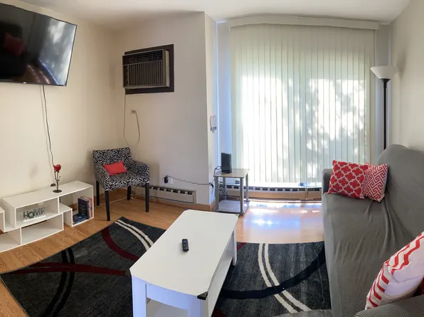 (undisclosed Address), Glendale Heights, IL 60139