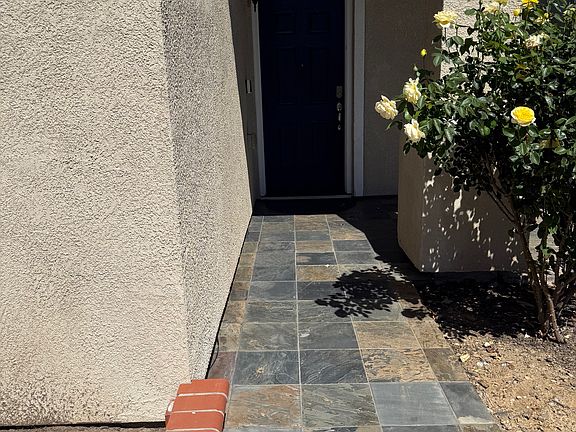 3rd image of 29424 W Camino Ct