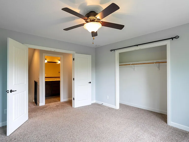 2414 Nottoway Dr — Photo 22