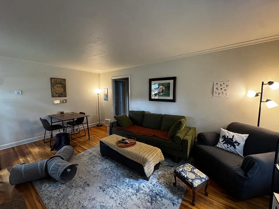 510 Pelham Blvd