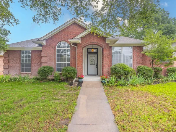 2804 Boyd St, Ennis, TX 75119