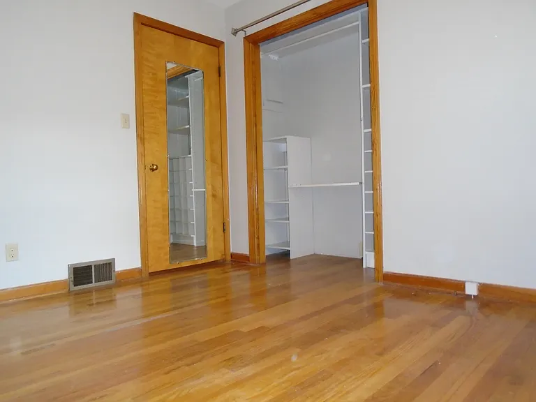 4810 S 2nd St #2 — Photo 19