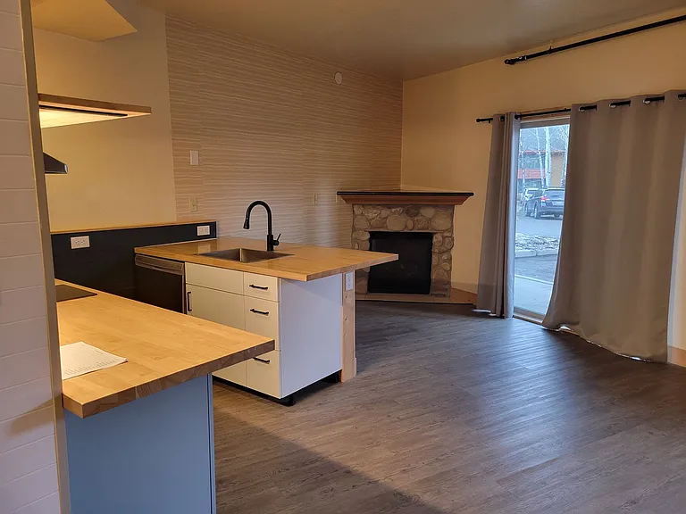 Storm Peak Apartments — Photo 69