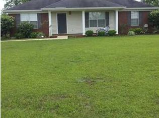 7431 Bay Oaks Place Dr, Irvington, AL 36544