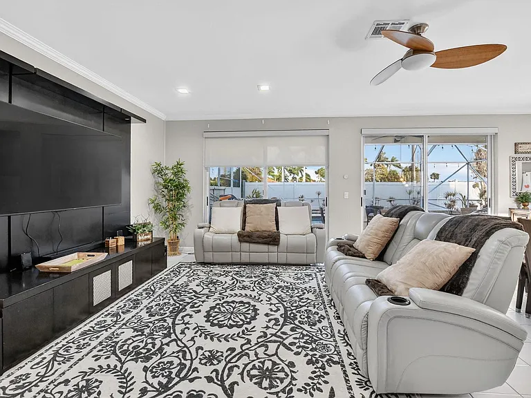 18280 Coral Isles Dr #0 — Photo 31