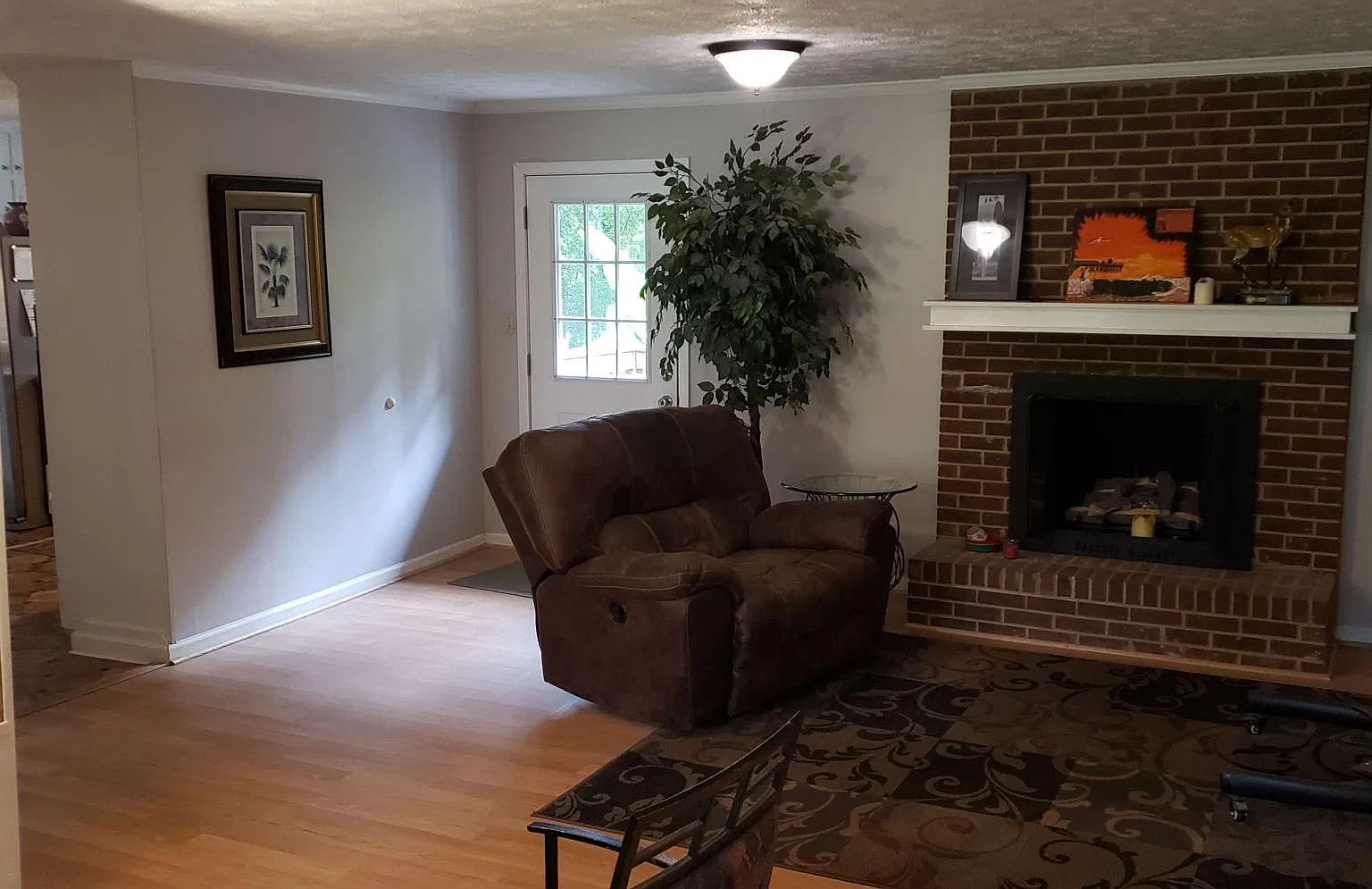 2 bed, $1,600 — Photo 3