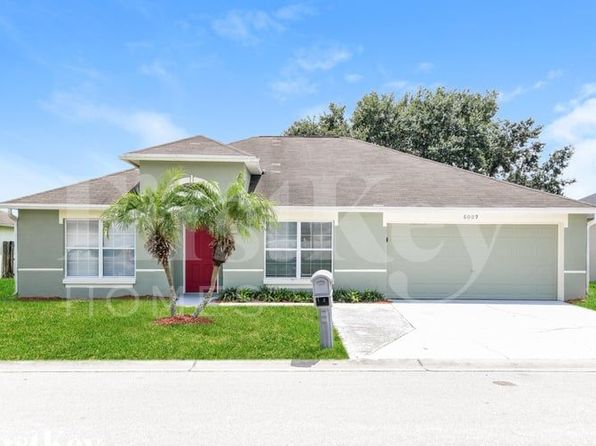 6009 Live Oak Dr