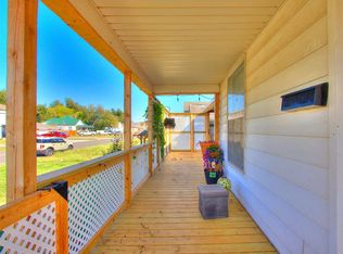 727 W Minnesota Ave, Chickasha, OK 73018