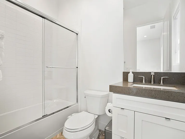 57530 Stone Creek Trl W — Photo 40