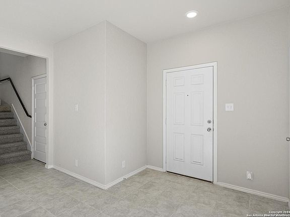 3rd image of 2428 Dino Dr