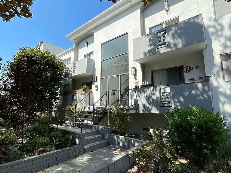 825 S Bedford St — Photo 16