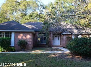 404 W Satsuma Ave, Foley, AL 36535