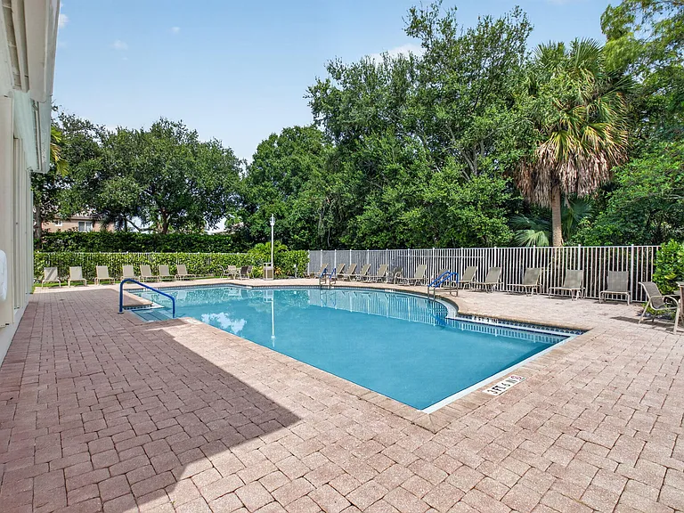 3616 Asperwood Cir — Photo 44
