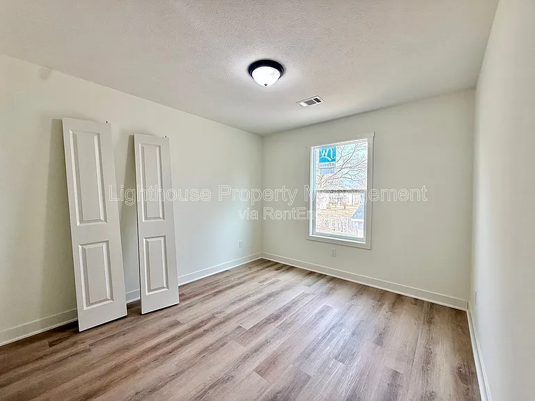 313 Orchard Ave #1 — Photo 18