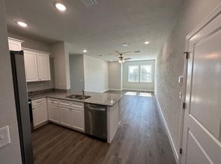 24900 SW 17th Pl #201, Newberry, FL 32669