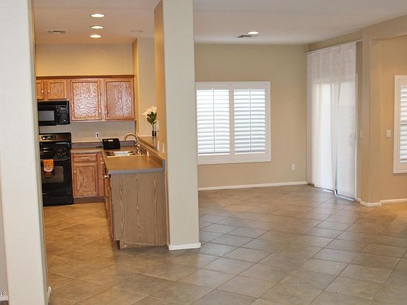 4th image of 2566 W Woburn Ln