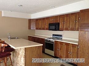 4th image of 150 Cambridge Dr