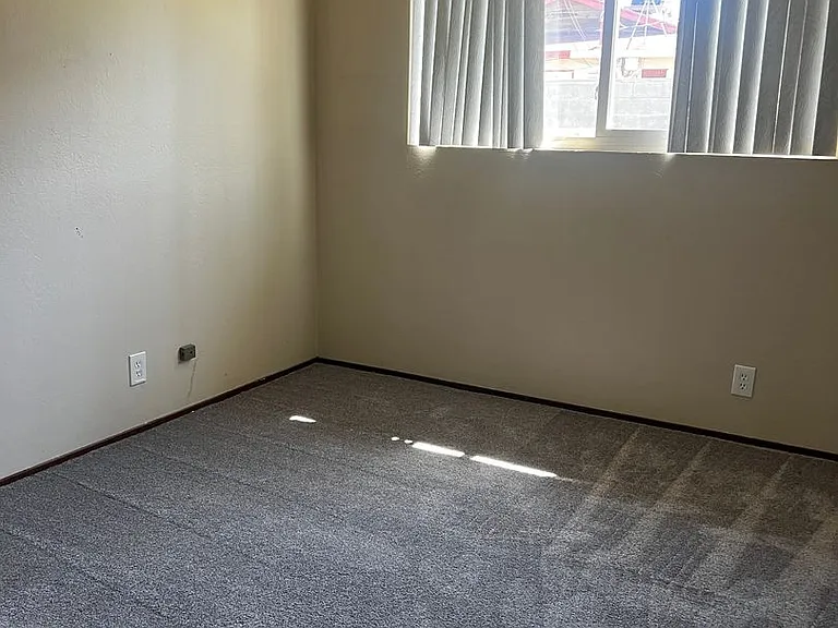 1065 Lassen Dr — Photo 17