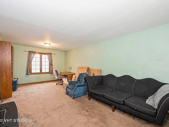 2nd image of 3150 N Prater Ave