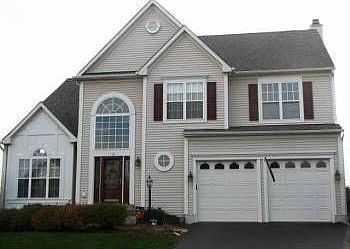 1st image of 44125 Merrywood Ct