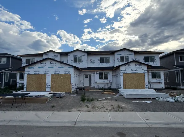 1627 Phillips St, Merritt, BC V1K 0B8
