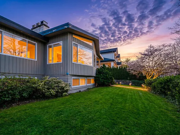 2244 W 32nd Ave, Vancouver, BC V6L 2B2