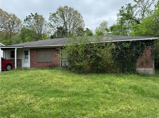 1937 S Custer Ln, Fayetteville, AR 72701
