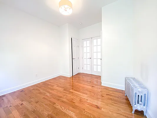 Rented by City Connections Realty | media 39