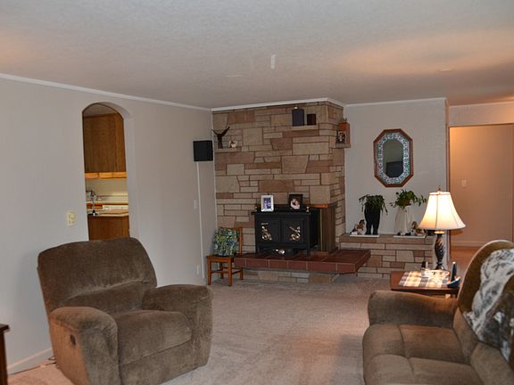 3rd image of 4829 101st Pl NE