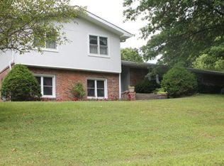 762 Whitaker Farm Rd, Norton, VA 24273