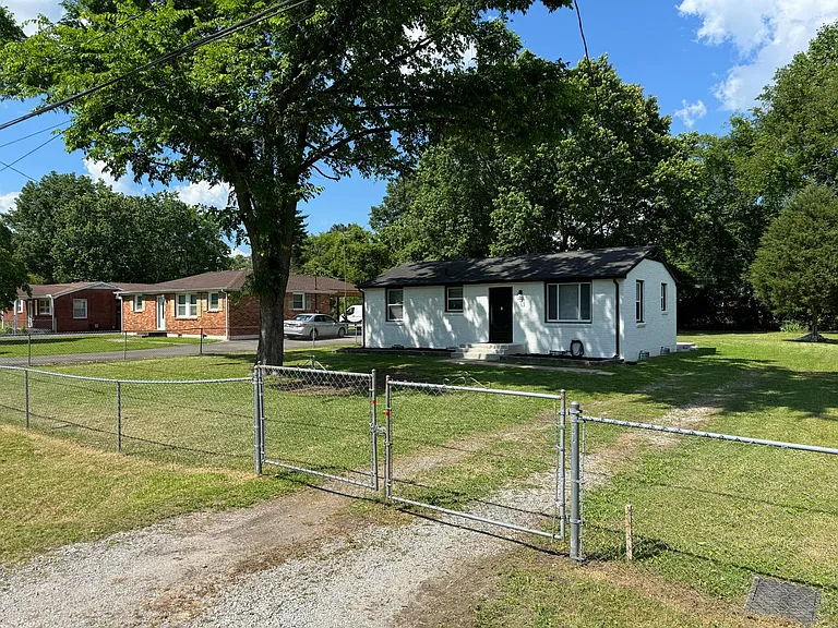 139 Scenic View Rd — Photo 20