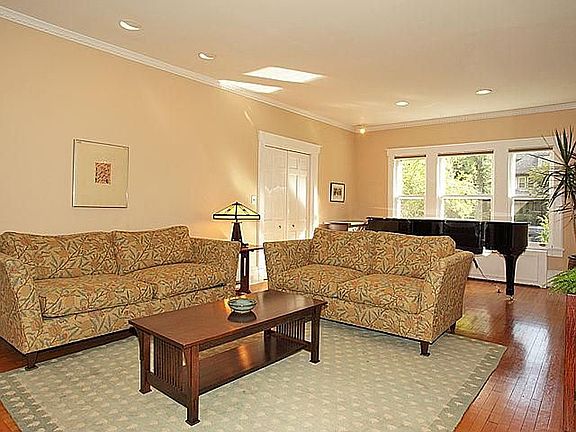 Spacious Living Room